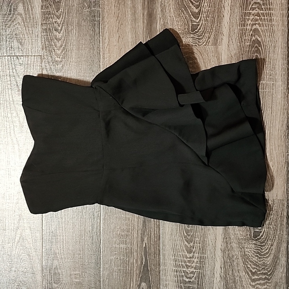 ❄️ H&M strapless Mini Dress ❄️